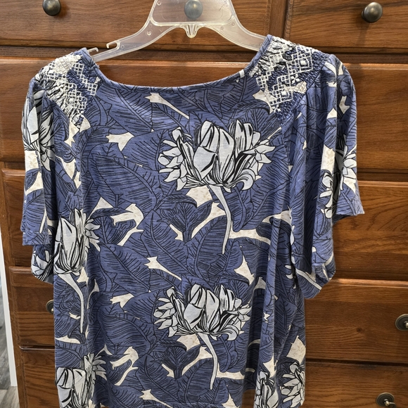 Cato Blue and White Relaxed Blouse - Picture 2 of 5